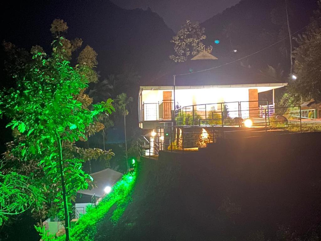 Earth Lounge Resort Vagamon Bagian luar foto