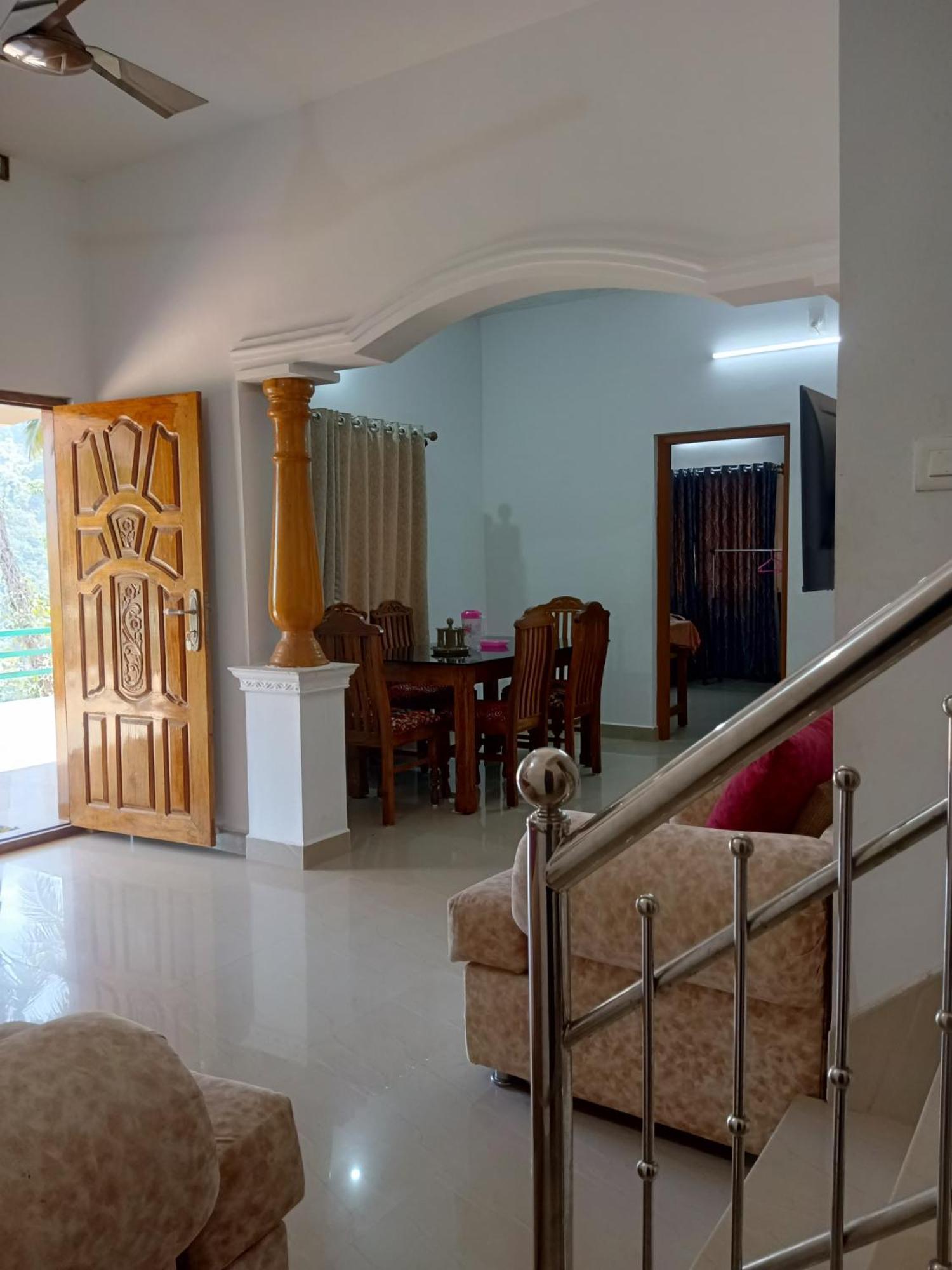 Earth Lounge Resort Vagamon Bagian luar foto